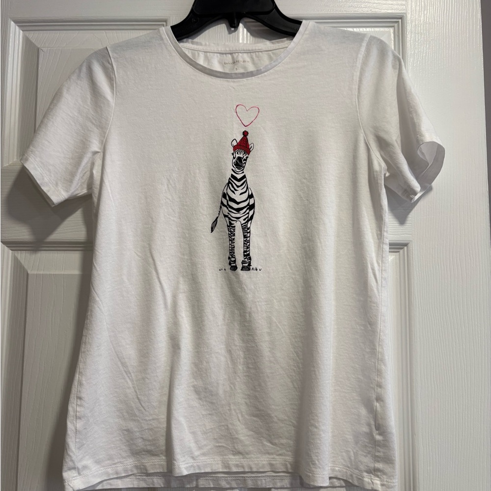 Banana Republic White Short Sleeve Tee with Zebra Print